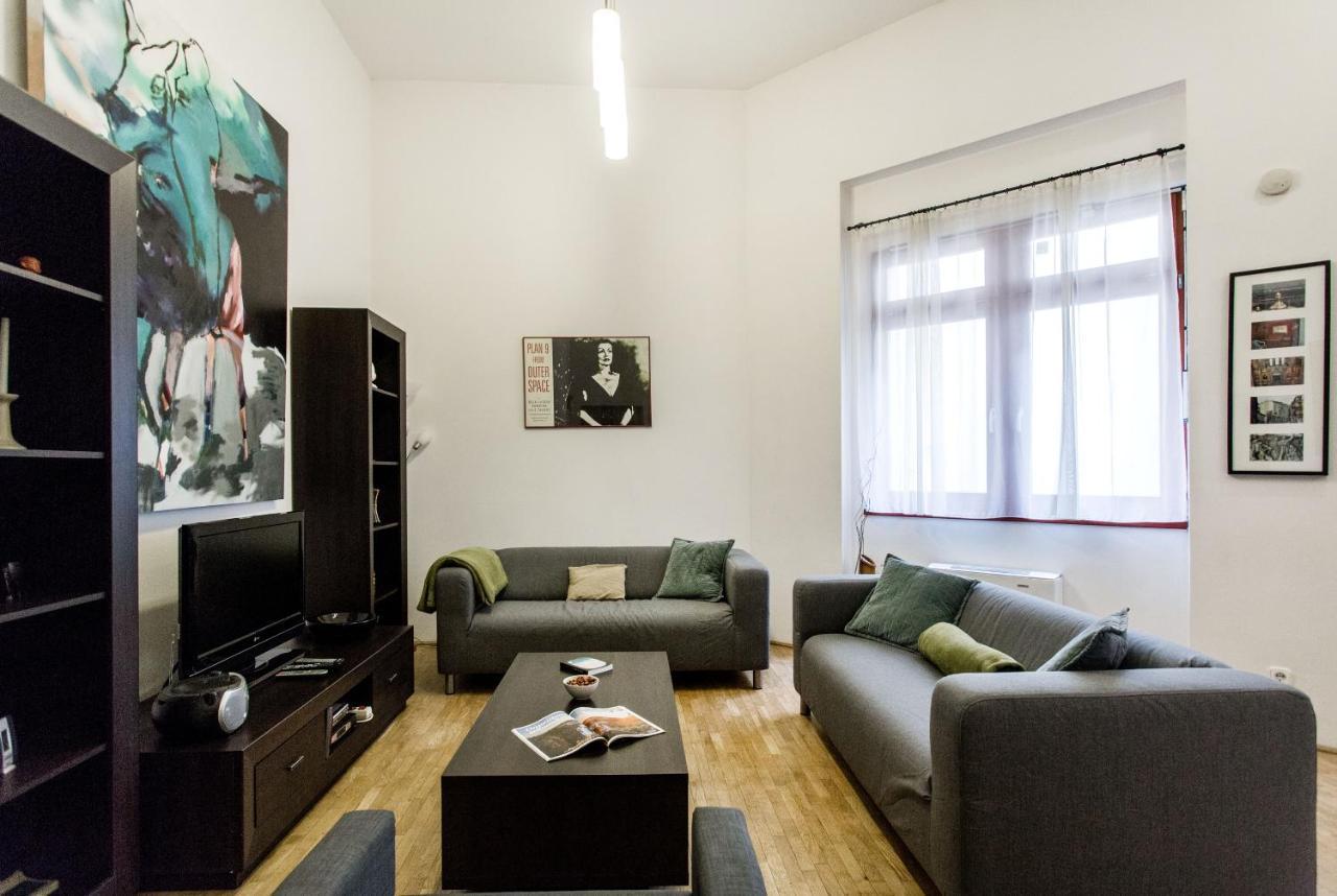 Family Suite By Heroes' Square Budapest Exteriör bild